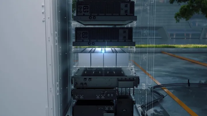 Doorsnede van de Huawei LUNA2000-241 met batterijpacks en koelsysteem